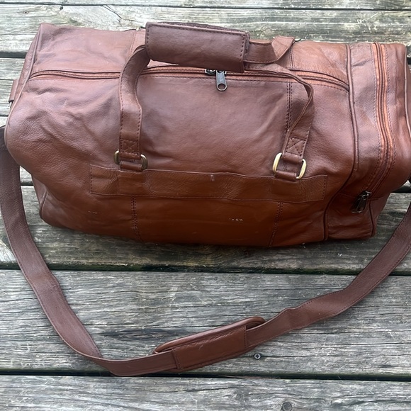 Vintage Merit, Phillip Morris leather weekender duffle bag brown 20x10x10 - Picture 4 of 8